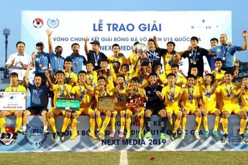 SLNA đánh bại Thanh Hóa, bảo vệ thành công ngôi vương U15 Quốc gia - Next Media 2019