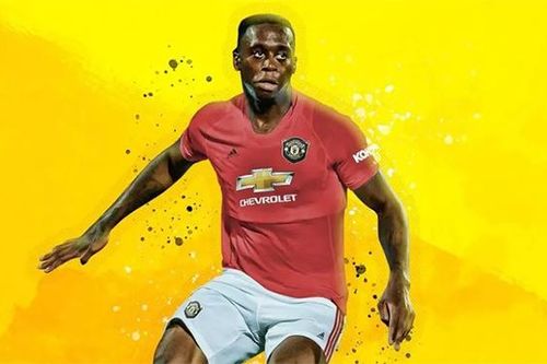 MU: Rò rỉ video Wan-Bissaka ký hợp đồng với MU, chọn mặc áo số 29