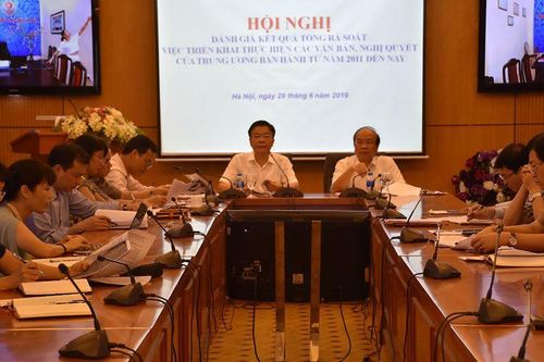 Chuẩn hóa quy trình thực hiện văn bản, nghị quyết của Trung ương