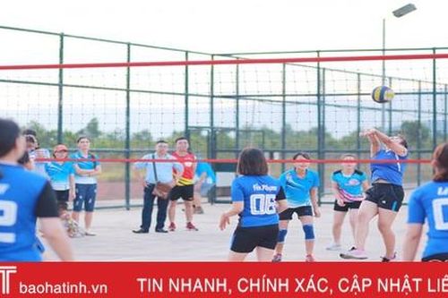 Formosa Hà Tĩnh tổ chức Giải bóng chuyền nam - nữ 2019
