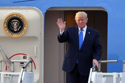Tổng thống Mỹ Donald Trump bắt đầu thăm chính thức Hàn Quốc