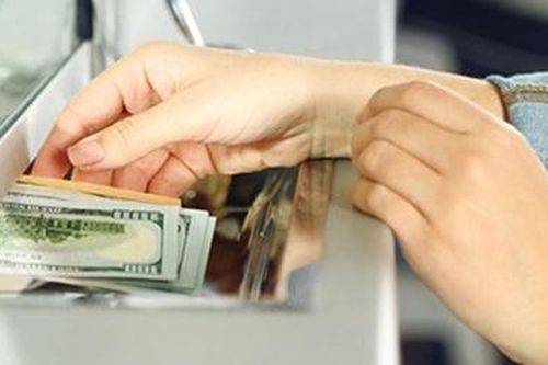 Những vụ rút quỹ nhà băng mà thủ phạm là nhân viên