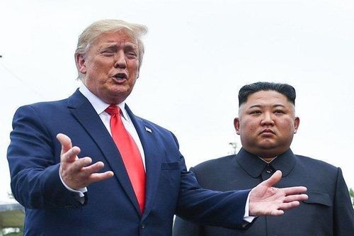 TT Trump cảm ơn ông Kim 'cứu tôi khỏi bị truyền thông tấn công'