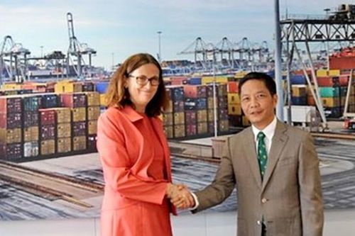 Việt Nam và Liên minh châu Âu cam kết mạnh mẽ thực hiện hiệu quả Hiệp định EVFTA và IPA