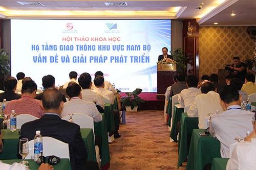 Ưu tiên bố trí vốn đầu tư giao thông cho khu vực Nam bộ