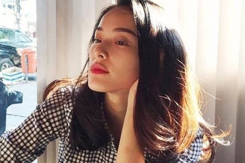 Hạ Vi gây sốc khi tự tay đăng clip văng tục lên mạng xã hội