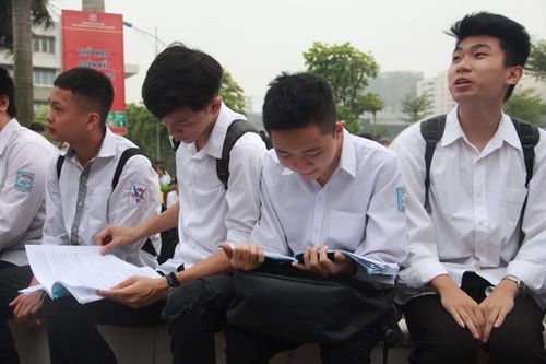 Bộ GD&ĐT công bố đáp án 13 môn thi trắc nghiệm