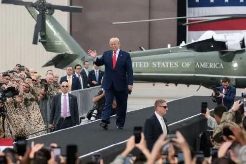 Ông Trump tiết lộ Mỹ đang cải tiến và chế tạo thêm vũ khí hạt nhân