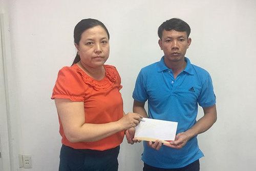 Bé Trần Văn Đạt được bạn đọc ủng hộ gần 600 triệu đồng