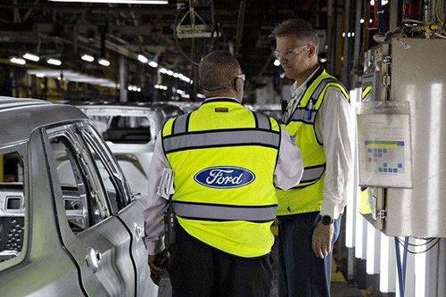 Chịu nhiều áp lực, Ford sa thải 12.000 nhân công trên toàn châu Âu