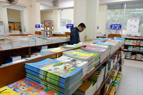 Bộ Giáo dục và Đào tạo bắt đầu nhận hồ sơ thẩm định sách giáo khoa