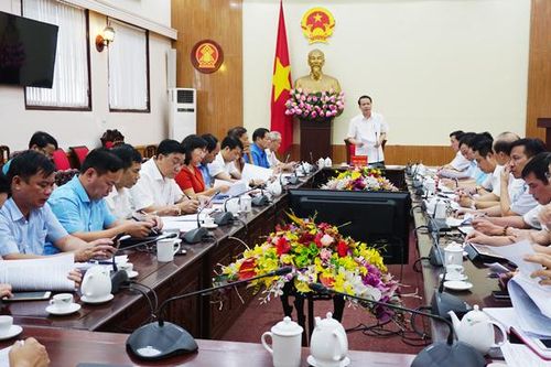 Thực hiện đồng bộ các giải pháp để kìm chế dịch bệnh
