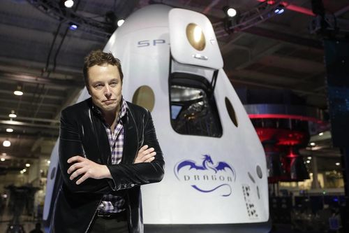 'Iron Man' Elon Musk là tỷ phú không tiền mặt?