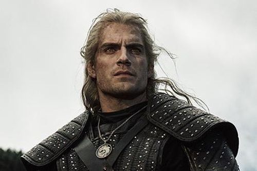 Tạo hình thợ săn quái vật đầy dũng mãnh của 'Siêu Nhân' Henry Cavill