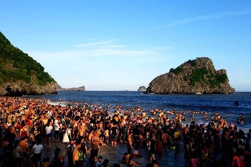 WB cảnh báo: Du lịch Việt Nam đã chạm đến điểm bùng phát trong phát triển