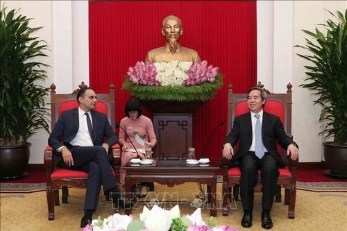 Trưởng ban Kinh tế Trung ương tiếp Phó Chủ tịch Ngân hàng Phát triển châu Á
