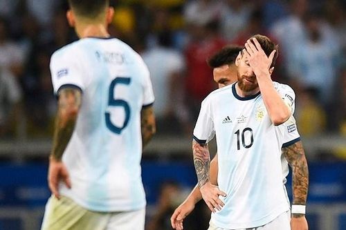 Messi, làm ơn buông tha ĐT Argentina đi!