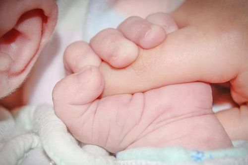 Ba vụ trẻ sơ sinh bị kéo đứt cổ gây ám ảnh