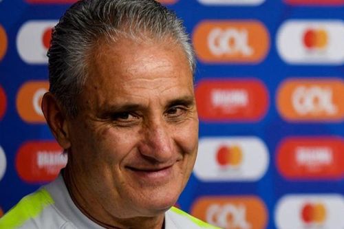 HLV Brazil tiết lộ bí quyết khiến Messi vô hại