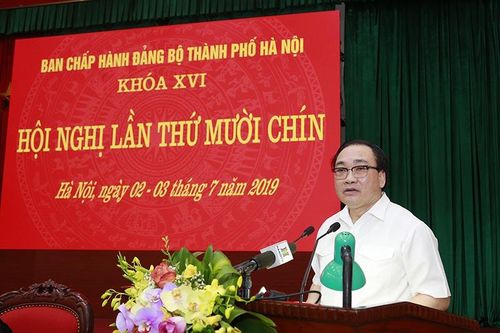 Bí thư Thành ủy Hoàng Trung Hải: Thực hiện đồng bộ giải pháp để hoàn thành mục tiêu tăng trưởng kinh tế