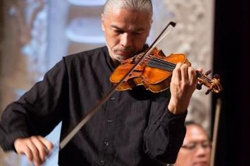Nghệ sĩ violin Stéphane Trần Ngọc từ châu Âu trở về TP.HCM trình diễn