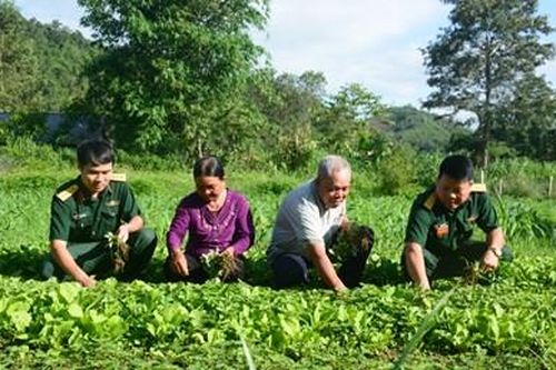 Bài 3: Mô hình kinh tế giúp dân thoát nghèo bền vững