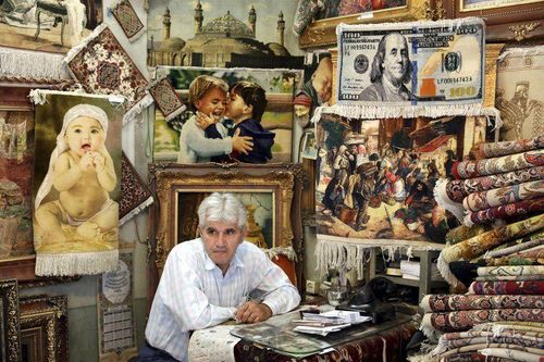Người Iran vật lộn mưu sinh giữa 'vòng vây' trừng phạt và quân sự của Mỹ