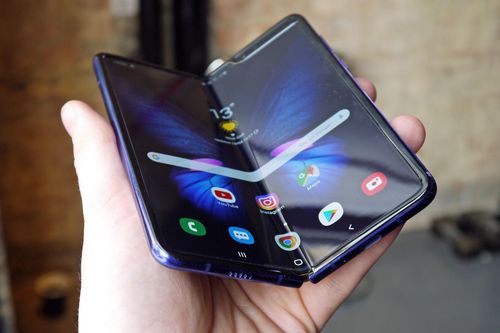 Bloomberg: Lỗi màn hình của Galaxy Fold đã được xử lý xong