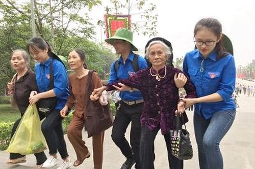 Kỳ III: Bồi đắp giá trị đạo đức cho giới trẻ