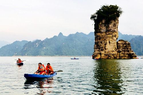 Lâm Bình chuẩn bị Hội đua thuyền Kayak lần thứ II