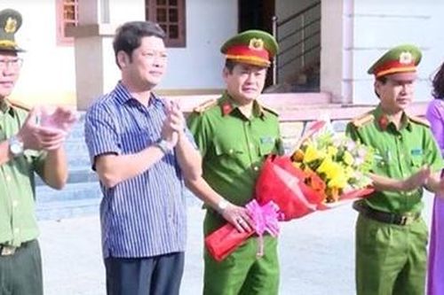 Khen thưởng Công an TP Đông Hà