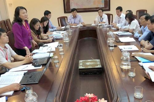 Phải đảm bảo tiến độ công tác chấm thi