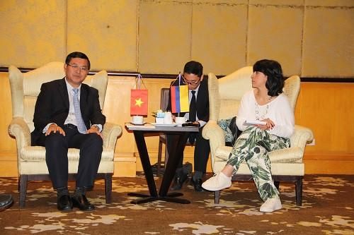 Việt Nam - Columbia: Xa cách về địa lý, gần gũi trong giáo dục