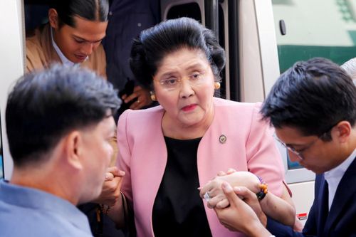 Dự sinh nhật vợ cố Tổng thống, 261 khách nhập viện vì ngộ độc