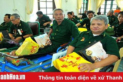 Hơn 14,9 tỷ đồng mua quà tặng cho người có công với cách mạng trên địa bàn tỉnh