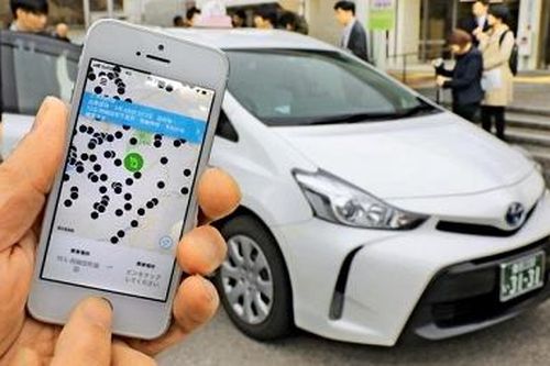 Công nghệ xe tự lái đưa các nhà sản xuất ô tô Nhật về 'một nhà'