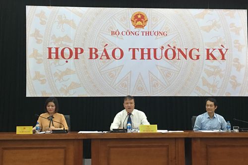 BigC lại cam kết mở đơn hàng với 50/200 doanh nghiệp dệt may Việt Nam