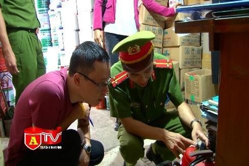 Siết chặt quản lý về PCCC tại các kho hàng hóa, xưởng sản xuất trong khu dân cư