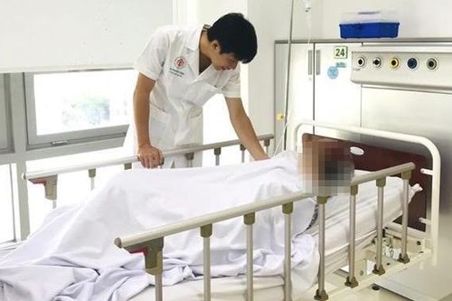 Bệnh nhân đột quỵ não vì 'tập luyện giáo phái lạ'
