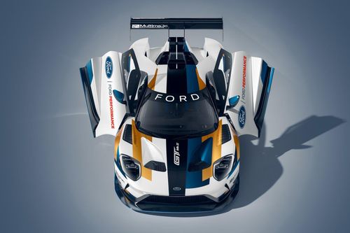 Siêu xe Ford GT mạnh nhất có giá 1,2 triệu USD, công suất 700 mã lực