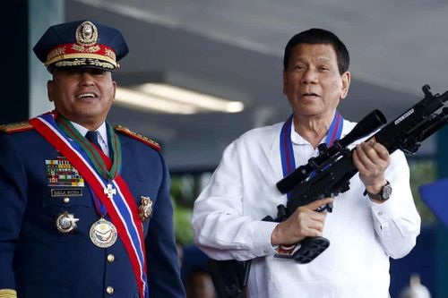 Cảnh sát Philippines bắn chết trẻ 3 tuổi, nghị sĩ biện hộ 'đời là thế'