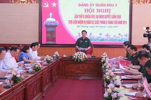 Tập trung lãnh đạo thực hiện toàn diện nhiệm vụ quân sự, quốc phòng