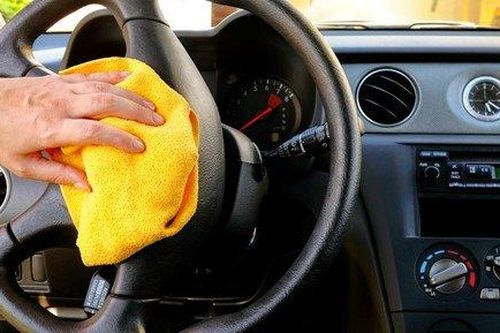 'Cẩm nang' chăm sóc nội thất khiến xe hơi luôn sạch đẹp như mới