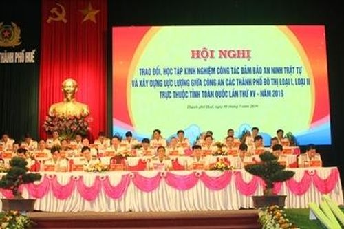 Trao đổi kinh nghiệm đảm bảo ANTT và xây dựng lực lượng