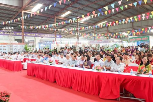 Khai mạc ngày hội Du lịch Văn hóa Chợ nổi Cái Răng