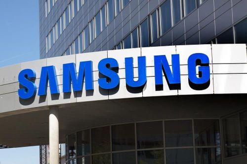 Thiệt hại nặng vì Huawei, Samsung lại được Apple cứu