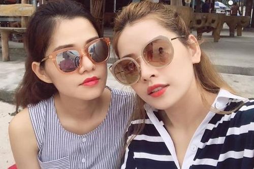 Chi Pu chia sẻ ảnh chị gái 'hơn tôi 11 tuổi mà trẻ và đẹp như vậy'