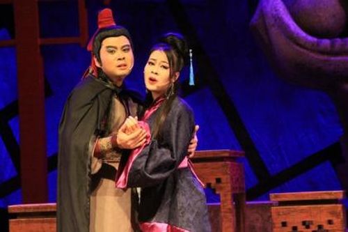 Thể nghiệm để đưa cải lương đến gần công chúng