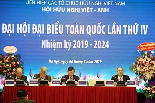 Thứ trưởng Bộ Công Thương Hoàng Quốc Vượng được bầu làm Chủ tịch Hội Hữu nghị Việt – Anh