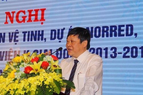Nhiều bệnh nhân ung thư ra nước ngoài được khuyên về Việt Nam điều trị